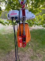 DELTA Karweitakel 230V 1000kg, Ophalen, Zo goed als nieuw