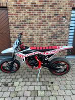 beta 50 motard, Fietsen en Brommers, Brommers | Crossbrommers, 6 versnellingen, Zo goed als nieuw, 50 cc, Ophalen