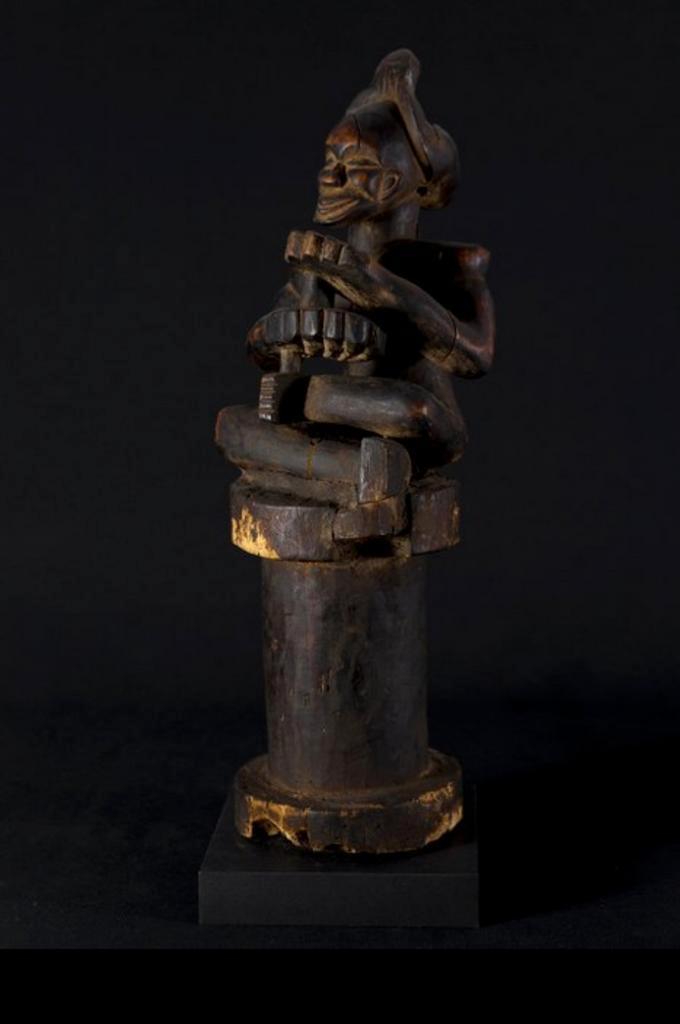 Chokwe beeld Angola Chibinda Ilunga, Antiek en Kunst, Kunst | Beelden en Houtsnijwerken, Ophalen of Verzenden