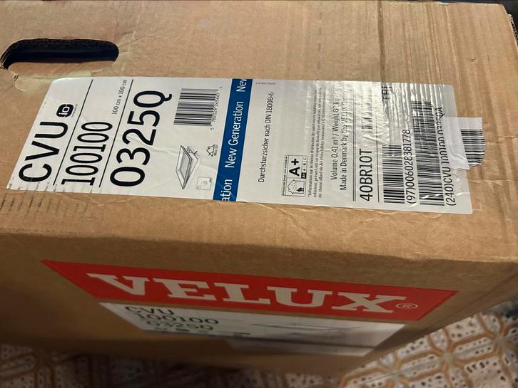Velux dakraam + verduistering + hor 100x100 cm NIEUW, Doe-het-zelf en Bouw, Glas en Ramen, Nieuw, Dakraam, 80 tot 120 cm, 80 tot 120 cm