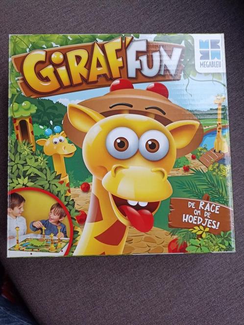 Giraf Fun Megableu, Hobby en Vrije tijd, Gezelschapsspellen | Bordspellen, Zo goed als nieuw, Een of twee spelers, Drie of vier spelers