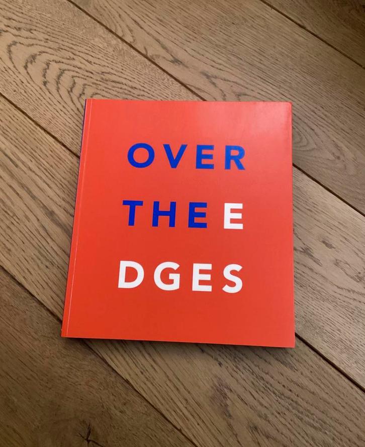 Over the edges kunstboek, Boeken, Kunst en Cultuur | Beeldend, Zo goed als nieuw, Verzenden