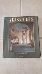 Groot dik boek Versailles Edition Place de Victoire, Ophalen of Verzenden, Zo goed als nieuw