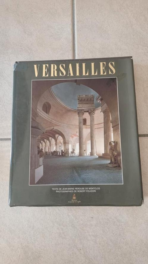 Groot dik boek Versailles Edition Place de Victoire, Boeken, Kunst en Cultuur | Architectuur, Zo goed als nieuw, Ophalen of Verzenden