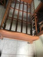 Lit enfant en chêne ancien, Enlèvement