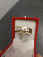 18kt gouden ring met 4 diamanten, Handtassen en Accessoires, Ophalen of Verzenden, Zo goed als nieuw