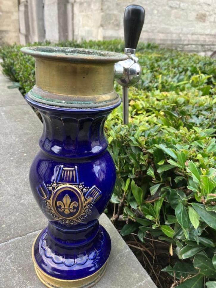 VINTAGE BLAUWE TAPZUIL BIERZUIL TAPKRAAN PORSELEIN BAROCCO ?, Verzamelen, Biermerken, Gebruikt, Overige typen, Ophalen of Verzenden