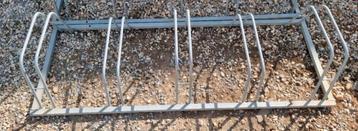 Gegalvaniseerd fietsenrek  beschikbaar voor biedingen