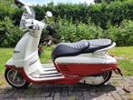 Peugeot Django 125 4T EVASION E3 motor 125cc - 2018 -3355 km, Motoren, Scooter, Particulier, 125 cc, 11 kW of minder