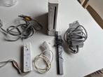 Nintendo wii console + toebehoren, Games en Spelcomputers, Games | Nintendo Wii, Ophalen of Verzenden, Zo goed als nieuw