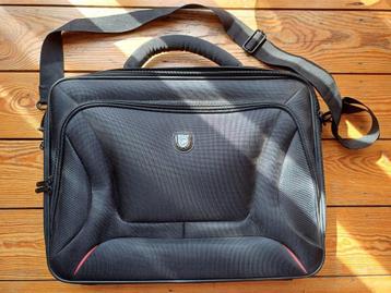 Malette PC portable beschikbaar voor biedingen
