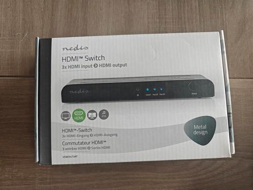 Nedis VSWI3473AT, Computers en Software, Dockingstations, Zo goed als nieuw, Ophalen of Verzenden