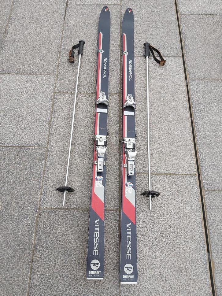 Paar ski’s, Rossignol, ski stokken, 1 keer gebruikt, 168 cm, Sport en Fitness, Skiën en Langlaufen, Zo goed als nieuw, Stokken