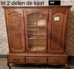 Kasten ,2 houten stoelen,bedden,zie foto’s, Ophalen