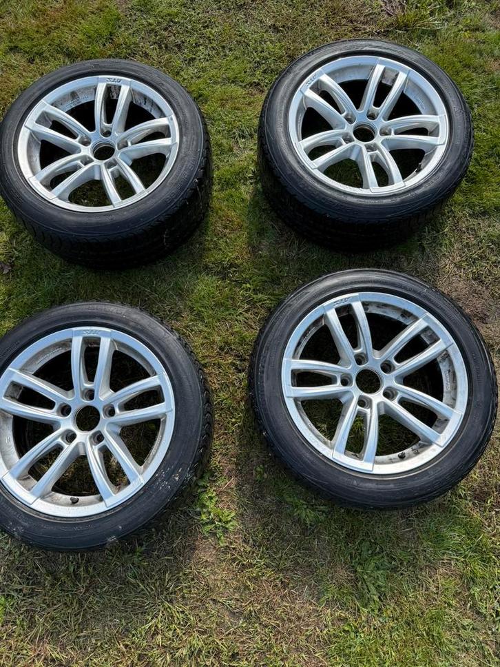 Winterbanden 225/50 R17 Uniroyal op ATS-velgen + wielbouten, Auto-onderdelen, Banden en Velgen, Band(en), Winterbanden, Ophalen