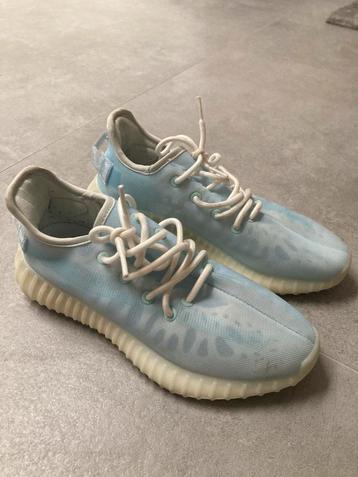 Adidas Yeezy maat 39 NIEUW !!!  disponible aux enchères