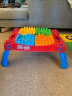 Mega blocks speeltafel + blokken, Kinderen en Baby's, Ophalen, Zo goed als nieuw