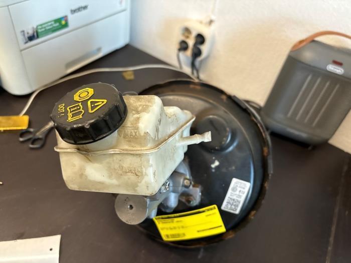 Rembekrachtiger van een Volkswagen Transporter, Auto-onderdelen, Remmen en Aandrijving, Volkswagen, Gebruikt, 3 maanden garantie