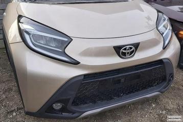 TOYOTA AYGO X VOORKOP BUMPER LED KOPLAMP MOTORKAP beschikbaar voor biedingen