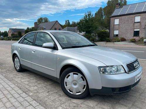 Audi A4 Berline 1.6 Benzine Sedan – 12 MAANDEN GARANTIE, Autos, Audi, Entreprise, Achat, A4, Essence, Euro 4, Boîte manuelle, Enlèvement