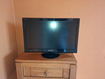 TV televisie sony klein  22" beschikbaar voor biedingen