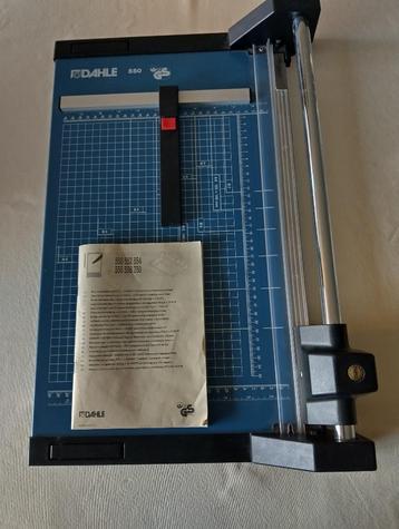 DAHLE 550 Rolsnijmachine beschikbaar voor biedingen