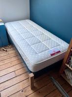 Eenpersoonsbed 90x190: bedframe + matras + lattenbodem, Huis en Inrichting, Slaapkamer | Matrassen en Bedbodems, Ophalen, Zo goed als nieuw