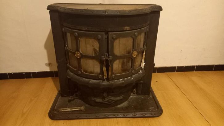 Houtstoof om op te knappen, Huis en Inrichting, Kachels, Gebruikt, Ophalen