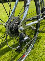 Trek, sportfiets, metaal zilver met ewart.Als nieuw, Ophalen, Zo goed als nieuw