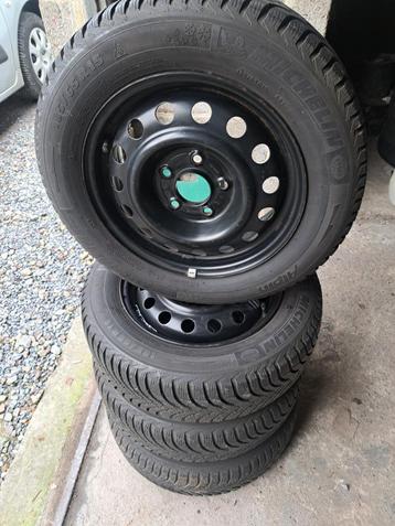 Hyundai i30, Kia Cee'd - 185/65R15 88T - Winter beschikbaar voor biedingen