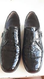 Chaussures cuir brillant, Ophalen of Verzenden, Zo goed als nieuw