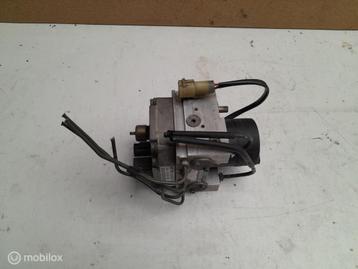 ABS rem pomp Land Rover Discovery II 2 SRB101241 Rempomp beschikbaar voor biedingen