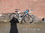 Koersfiets plus Voetpomp, Fietsen en Brommers, 57 tot 61 cm, Meer dan 20 versnellingen, Ophalen, Overige merken