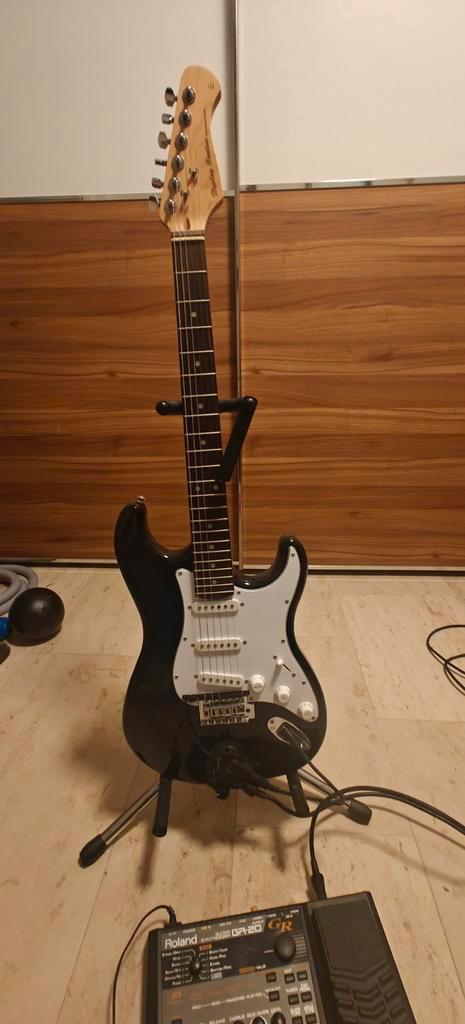 Roland GR20 gitaar synthesizer gemonteerd, Muziek en Instrumenten, Snaarinstrumenten | Gitaren | Elektrisch, Ophalen