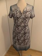 Jurk kleedje Accent 38 jeans met bloemen weinig gedragen, Kleding | Dames, Jurken, Ophalen of Verzenden