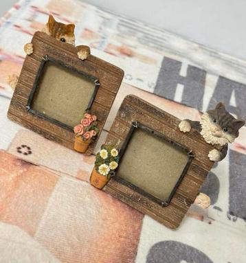 Vintage 2 schattige fotolijstjes met poes kat fotolijst 3D beschikbaar voor biedingen