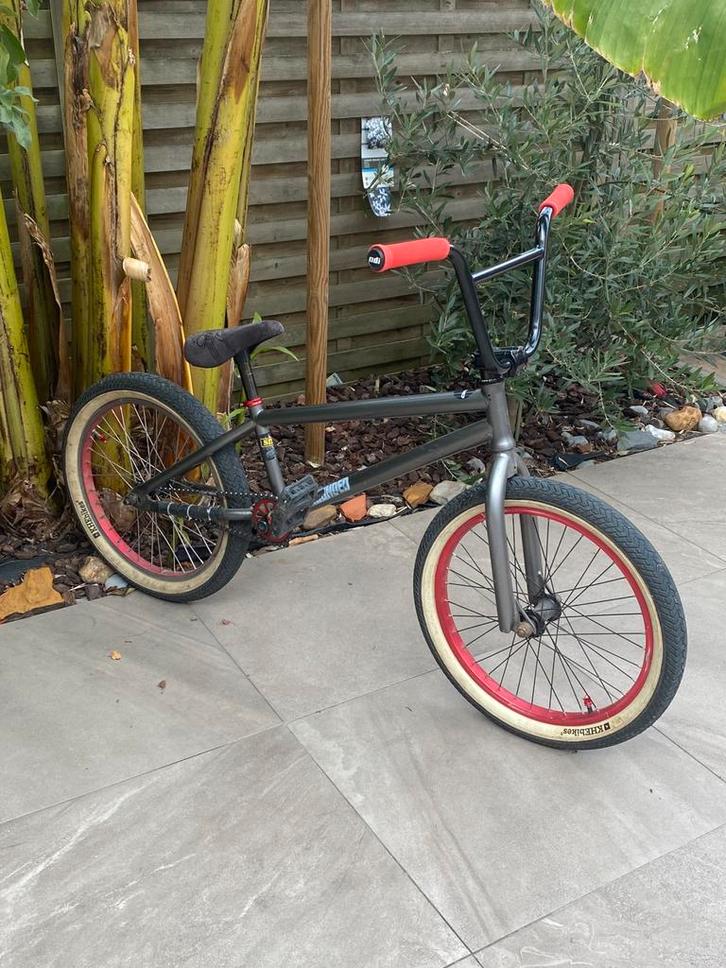 KHE bikes bmx 20inch, Fietsen en Brommers, Fietsen | Crossfietsen en BMX, Gebruikt, 20 tot 24 inch, Stuur 360° draaibaar, Ophalen