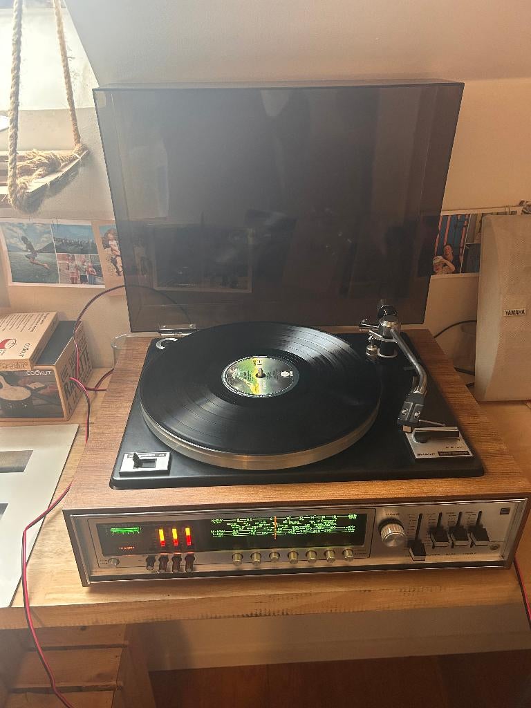 Sharp SD-305H versterker, tuner, draaitafel, vintage ~1977, Audio, Tv en Foto, Versterkers en Ontvangers, Gebruikt, Stereo, Minder dan 60 watt