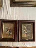 2 schilderijtjes met bloemen van Hauser, Antiek en Kunst, Ophalen