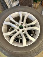 Audi winterbanden 235/65 r17, Auto-onderdelen, Banden en Velgen, Gebruikt, Banden en Velgen, 17 inch, Winterbanden
