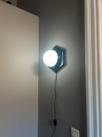 Lampe murale ou de plafond hexagonale vintage (années 70/80), Enlèvement, Comme neuf, Synthétique, Space age
