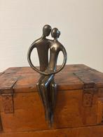 Statue de couple abstraite en bronze, Enlèvement, Bronze