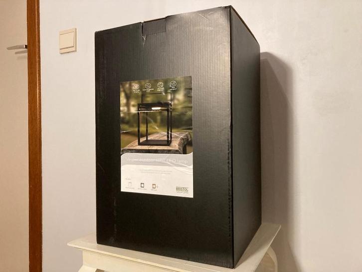 Idée cadeau : NOUVELLE lampe solaire Vesper outdoor solar, Jardin & Terrasse, Éclairage extérieur, Neuf, Lampadaire, Aluminium