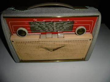 RADIO VINTAGE DE COLLECT. NOVACK 791 S ALLUME -GO_MOY, Envoi
