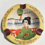 Mini cendrier japonais ancien avec geisha, estampillé, Antiquités & Art, Antiquités | Céramique & Poterie, Enlèvement ou Envoi