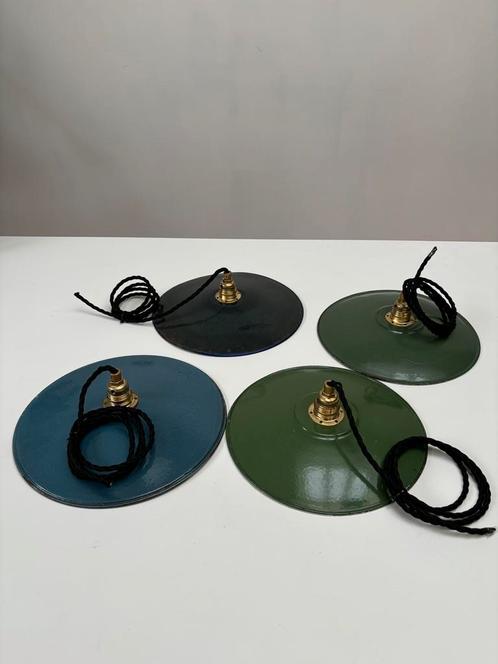 Emaille hanglampen vintage retro antiek, Huis en Inrichting, Lampen | Hanglampen, Ophalen of Verzenden