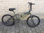 BMX freestyle camouflage , 20 inch met 4 steps, Comme neuf, Enlèvement ou Envoi, Aluminium