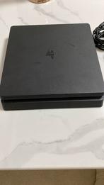 Sony PlayStation 4 Slim 500GB, Games en Spelcomputers, Spelcomputers | Sony PlayStation 4, Ophalen, Met 2 controllers, Zo goed als nieuw