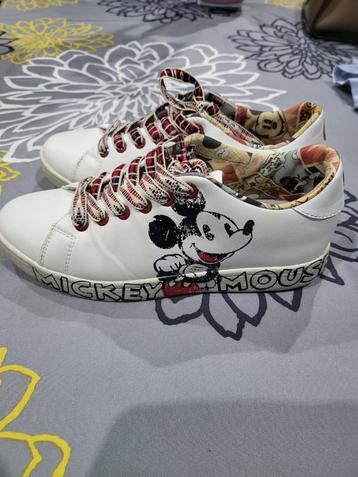 Magnifique basket desigual motif Mickey taille 37 mise 1x t