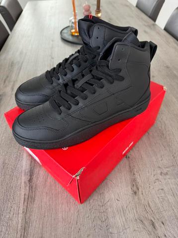 Diesel sneakers nieuw maat 44,5 beschikbaar voor biedingen